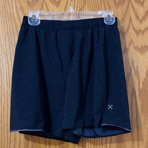 Lululemon athletics shorts Black Athletic Shorts mesh shorts underneath small